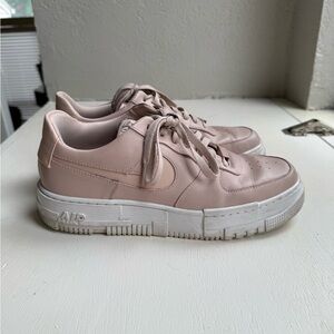 Nike Air Force Pixels